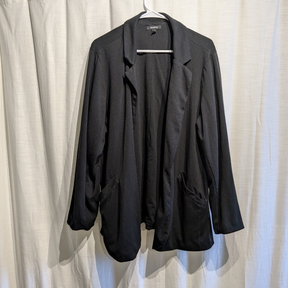 A3 Torrid open front blazer Size 3